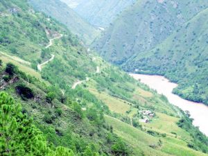 下鐵門山村 下鐵門山村