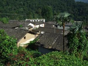 朗外河自然村-村莊景象