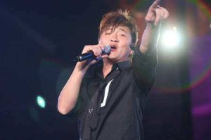 只要有你一起唱 只要有你一起唱