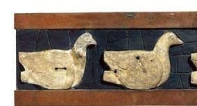 鑲嵌小鳥的門楣 鑲嵌小鳥的門楣