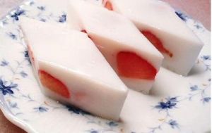 草莓奶糕 草莓奶糕