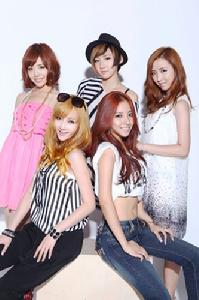 Lotte Girls 《快樂不思議》