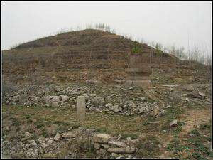 尖山崖墓 尖山崖墓