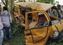 4·26印度校車與火車相撞事故