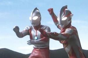 夢比優斯·奧特曼與奧特兄弟 夢比優斯·奧特曼與奧特兄弟