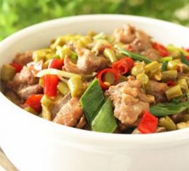 泡菜炒鴨 泡菜炒鴨