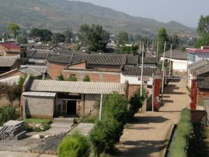 白衣河村 白衣河村