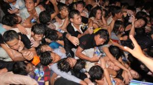 2010年高棉踩踏事件