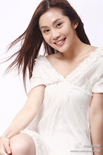 宇婕 代表：靛色 鬱金香