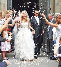 斯捷潘內克和瓦娃結婚照