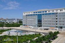 赤峰工業職業技術學院