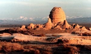 鎖陽城考古遺址公園 鎖陽城考古遺址公園