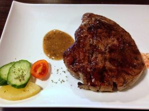 美式青瓜乾筍牛扒 美式青瓜乾筍牛扒