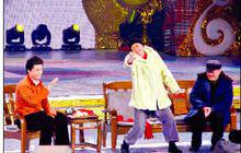 小崔說事[2006年春晚崔永元、趙本山、宋丹丹表演小品]