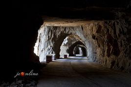 太行山錫崖溝掛壁公路 太行山錫崖溝掛壁公路