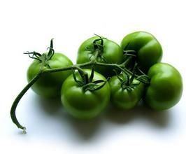 發青的西紅柿