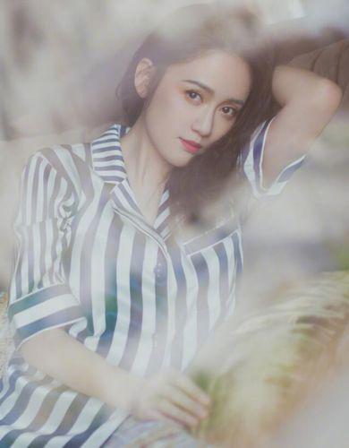 喬恩[中國台灣影視女演員、主持人、歌手]