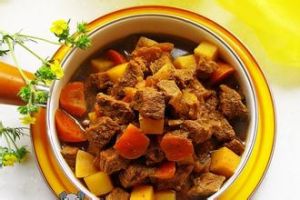 咖喱燒牛肉 咖喱燒牛肉