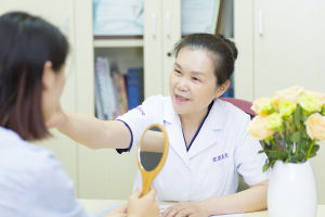 張玫[北京美天醫療美容技術院長]