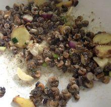 廣式香芋石螺粥