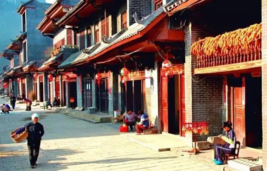 廣西驚現醉美邊關小城,比桂林美20倍,慶幸養在深閨!