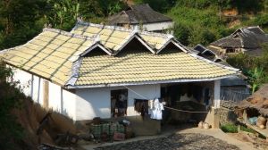 南弄新寨村 南弄新寨村