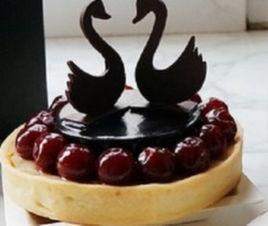 黑天鵝蛋糕