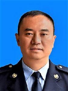 陳斌[國家稅務總局黔南州稅務局黨委書記、局長]