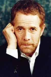 加布里埃萊·拉維亞 加布里埃萊·拉維亞