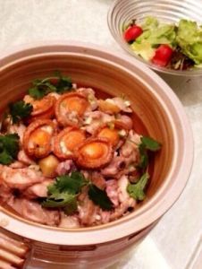 鮑魚燉雞 鮑魚燉雞