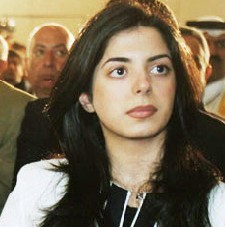 辛迪·哈里里 辛迪·哈里里