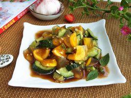 黃瓜拌皮蛋 黃瓜拌皮蛋