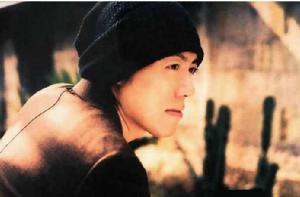 小小的太陽[張宇演唱歌曲]