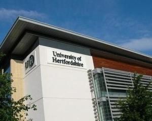 赫特福德大學 赫特福德大學