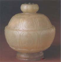 清和田玉蓮花八寶紋爐圖