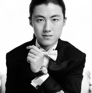 張海鷗[德國華人青年鋼琴家張海鷗]