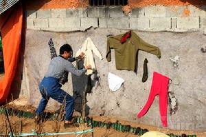 《赤腳的基豐》《光腳的基豐》