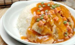 咖喱雞翅蓋澆飯