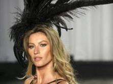 琳德西·馮塞卡