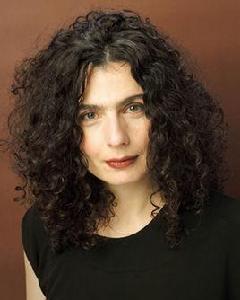 Arsinée Khanjian Arsinée Khanjian