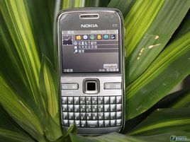 諾基亞 E72N 諾基亞 E72N