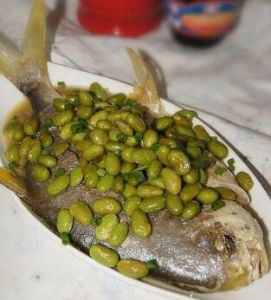 毛豆燒金鯧魚 毛豆燒金鯧魚