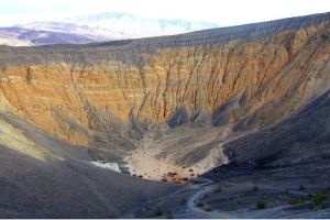 那不勒斯死亡谷 那不勒斯死亡谷