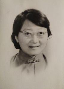 韓英[韓練成將軍的二女兒]