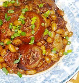 花生燜豬尾 花生燜豬尾