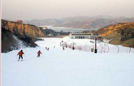 山西梅苑南山滑雪場 山西梅苑南山滑雪場