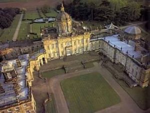 霍華德府邸 霍華德府邸