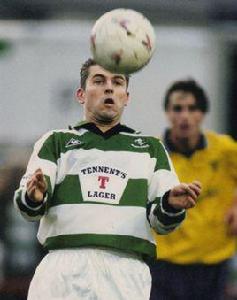 科辛斯[愛爾蘭足球運動員托尼·科辛斯]