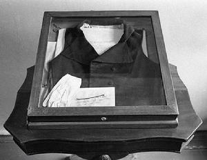 普希金決鬥時所穿的上衣