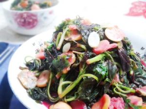 莧菜燒蠶豆 莧菜燒蠶豆